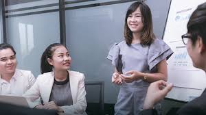 Munculnya rasa tanggung jawab khususnya bagi kaum perempuan adalah pembuktian adanya mencintai diri sendiri. Tuhan Mau Semua Orang Kristen Bertanggung Jawab 3 Tokoh Alkitab Ini Bisa Jadi Teladan