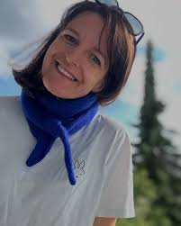 🧶🧵🧶🧵 Sommer auf den Nadeln und Shoppen in Amsterdam ! Na, uns geht s  gut ! … wären da nicht die Ribbelei , Mental Overload und sonstige  Strickkrisen … Diesmal viel im