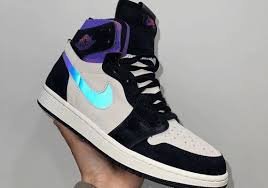To make sure psg fans and sneaker freaks alike are covered from top to toe, the psg x jordan 2021 capsule comes the new air jordan 1 zoom comfort psg also incorporates dashes of those dazzling pink and purple. Psg Redskins Nike Dunks Cheap Shoes Psychic Purple Pochta