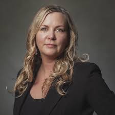 Laura Ladner's Instagram, Twitter & Facebook