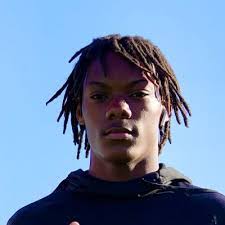 Deumaine Reeder's Instagram, Twitter & Facebook