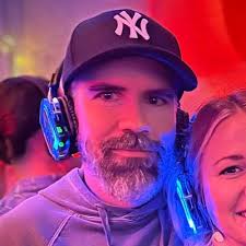 Bryan Billings (@ShyGuyBryGuy)