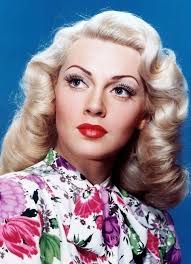 Happy 90th birthday to the beautiful Sophia Loren!