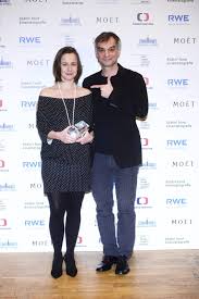 She is an actress, known for bába z ledu (2017), jako nikdy (2013) and smradi (2002). Herecka Petra Spalkova O Problemech S Pocetim Kdo Ji Pomohl Ahaonline Cz