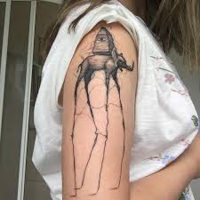 Want to see the world's best unique tattoo designs? 24 Unusual Tattoos That Are Putting A New Spin On The Art Form