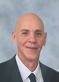 Lois Mccarthy's Instagram, Twitter & Facebook