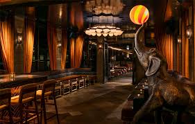 4 in the moxy times square hotel, through a darkly lit lobby with a giant funhouse mirror. Magic Hour Rooftop Faq Details Upcoming Events New York Discotech The 1 Nightlife App