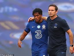 The england star ran to the corner flag after scoring in the 35th minute at the blues cruised past the hapless gunners. Chelsea S Reece James Launches Impassioned Defence Of Frank Lampard Aktuelle Boulevard Nachrichten Und Fotogalerien Zu Stars Sternchen