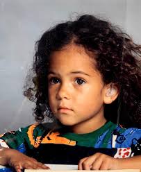 👭🏽 Bellaray & I, London, 2018 . . . . . . . #lilybertrandwebb #lbw  #sisters #doubletrouble #selfie