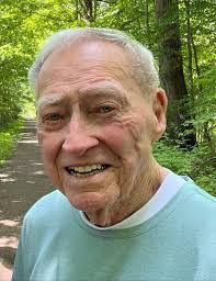 Larry Hennessy's Instagram, Twitter & Facebook