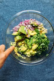 Baked Plantain Chips Garlicky Guacamole Minimalist Baker Recipes Recipe Baked Plantains Plantain Chips Baked Plantain Chips