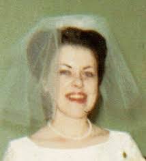 Jackie Farra's Instagram, Twitter & Facebook