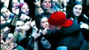 Limp Bizkit Watch Music Videos Or Download For Free At Music Tv Icu