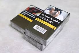Au fil des ans, le tabac est devenu de plus en plus cher. Paquet De Cigarette Prix News Combien Coute Un Paquet De Cigarettes Marlboro Au Pakistan En 2021