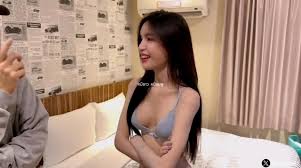 สาวไทย ใน บรรยากาศ โมเต็ล เร้าใจ