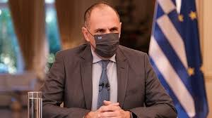 Στο ερώτημα γιατί θα διατηρηθεί για μερικές ημέρες ακόμη το γραπτό μήνυμα, ο γ. G Gerapetriths Oi 6 Basikes Metarry8miseis Toy Epomenoy Dimhnoy A8hna 9 84