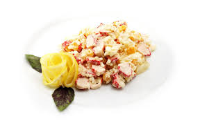 Salade Crabe Ananas Pour 4 Personnes Recettes Elle A Table Recette Salade De Crabe Recettes De Cuisine Alimentation