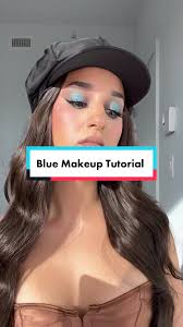 Blue Halo Eyeshadow Tutorial