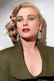 Miroslava Stern (Praga, Checoslovaquia, 26 de febrero de 1926-Ciudad de  México, México, 9 de marzo de 1955) fue una actriz checoslovaca  nacionalizada mexicana. Es considerada una de las actrices más importantes  del