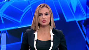 1988 tarihinde i̇stanbul'da hayata merhaba diyen buse yıldırım, 1.71 metre boyunda, 55 kilo ve kahverengi gözlere sahip olan bir isimdir.küçüklüğünden itibaren. Fulya Kalfa Boyu