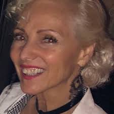 Amora Scott (@AmoraScott1)