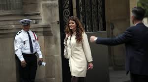 Marlène schiappa is the author of nanejvýš čtyři hodiny spánku (3.36 avg rating, 59 ratings, 12 reviews, published 2014), les lendemains avaient un goût. France S Gender Equality Minister Wants To Criminalize Sexual Harassment On Streets