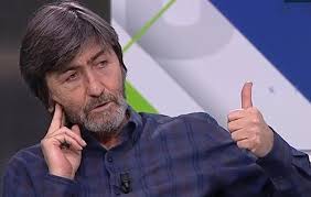 Karşılaşmanın devre arasında ve sonunda rıdvan dilmen, ntv'de yayınlanan yüzde yüz futbol programında bu maçı değerlendirdi. K3ae65ephtehwm