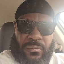 Roderick Collier's Instagram, Twitter & Facebook