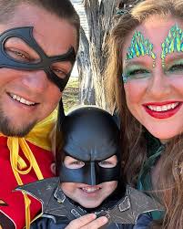 Kate Weller || Family Fun & Travel