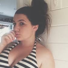 Adriana White's Instagram, Twitter & Facebook