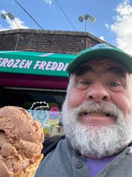 When the cake description just says “Ted Lasso” 🥳