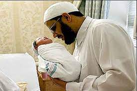 Method Of Giving Azaan In The Ear Of New Born Child