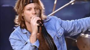 Always is a power ballad by american rock band bon jovi. Bon Jovi Always Hq Live In London 1995 Video Dailymotion