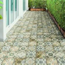 Elitetile Revive 7 75 X 7 75 Ceramic Field Tile In Sage Green And Off White Wayfair Fliesen Garten