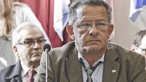 Caram defenderá en el directorio contratación de sus familiares