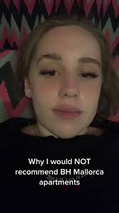 £1000pp for a dirty room, thin walls (i can hear people next door go to the  toilet), a manky view, vile smell, flies around the food and the only  response from the manager when we complained about the ...