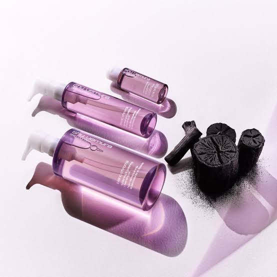 ����������¢���á���� shu uemura Blanc Chroma Cleansing Oil