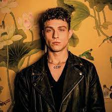 Filippo maria fanti, known as irama, (born 20 december 1995) is an italian singer and songwriter. Irama Fotos 4 Von 43 Last Fm