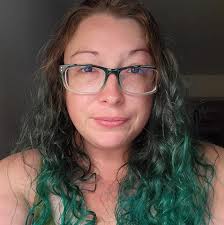 How long can water snakes stay underwater?