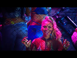 Watch popular content from the following creators: Weekly Update Shirin David Badmomzjay And The Return Of Punk Rockers Die Arzte