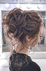 44 Messy Updo Hairstyles The Most Romantic Updo To Get An Elegant Look Classy Hairstyles Summer Wedding Hairstyles Medium Length Hair Styles