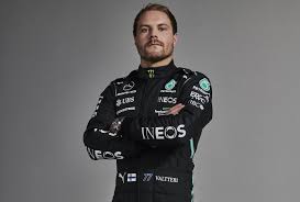 Valtteri bottas lideró los libres 1 en el gran premio de españa de la fórmula 1, giro 25 vueltas y alcanzó un tiempo de 1:18.504, quedándose con la primera posición.en el 2do lugar max verstappen con un tiempo de 1:18.537 y una diferencia de apenas 0.033 milésimas de segundo, en la 3ra posición lewis hamilton con tiempo de 1:18.627 y una diferencia con respecto a su compañero de 0.123. F1 Valtteri Bottas O Carro Ainda Nao Esta Bem Definido Em Termos De Desempenho Mas Estara Autosport