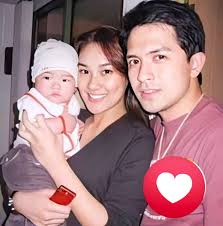 Dennis trillo with his ex girlfriend carlene and his son calix ❤️