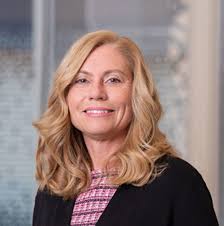 Becky Mull's Instagram, Twitter & Facebook