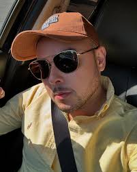 Jhon Moreno (@jhonmoreno8310) • Instagram photos and videos