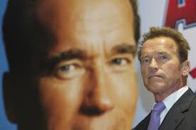 Celebrity Apprentice' adds Warren Buffett, Jessica Alba