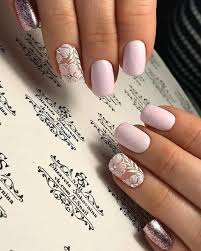 En segundo lugar debes esmaltar cada uña esta es una decoración de uñas francesas con flores, sencilla pero a la vez elegante, es una opción muy acertada para cualquier evento, los. Unas Con Flores Sencillas 6 Manicura De Unas Unas Decoradas Con Flores Unas Decoradas