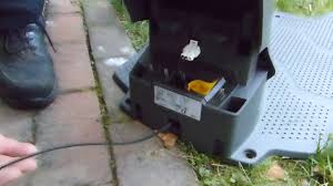 Stromkabel Anschliessen An Die Automower Ladestation Was Ist Zu Beachten Youtube