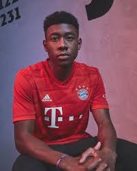 Nova camisa masculina do bayern de munique 2021, para a bundesliga e champions league. Bayern Lanca Nova Camisa Inspirada Na Arena De Munique Jogadores Se Empolgam Assista Brasil Mundial Fc Ge