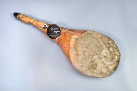 La disparition brutale du chef denis méliet à l'âge de 53 ans, début juin, a suscité une vive émotion au sein de la filière du noir de bigorre. Porc Noir De Bigorre Artisan Charcutier Pierre Sajous